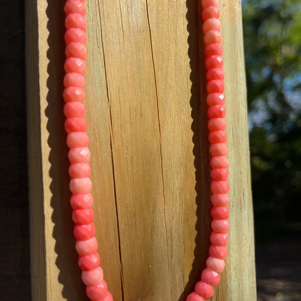 RARE Pink Coral necklace by Jay King with sterling silver closure - Picture 4 of 5